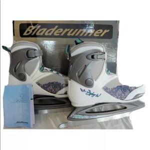 Ice Skates....super comfy.....